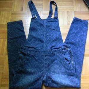 HOLLISTER Boyfriend Overalls Skinny Jeans, size L